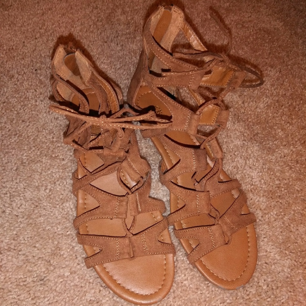 Crown Point brown sandals